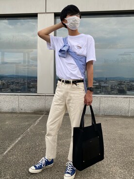 ベルトを使った 白デニム のメンズ人気ファッションコーディネート Wear