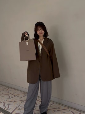 「アイテム（テーラードジャケット）」を使った、sayaさん（レディース・158cm）の秋コーディネート