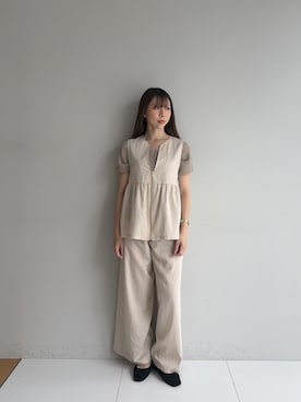 「cloenc（クロエンス）のAIRYDRY ストライプペプラムベスト【ひんやり／セットアップ】（シャツ/ブラウス、ベージュ系）」を使った、Norimiさん（レディース・160cm）の夏コーディネート