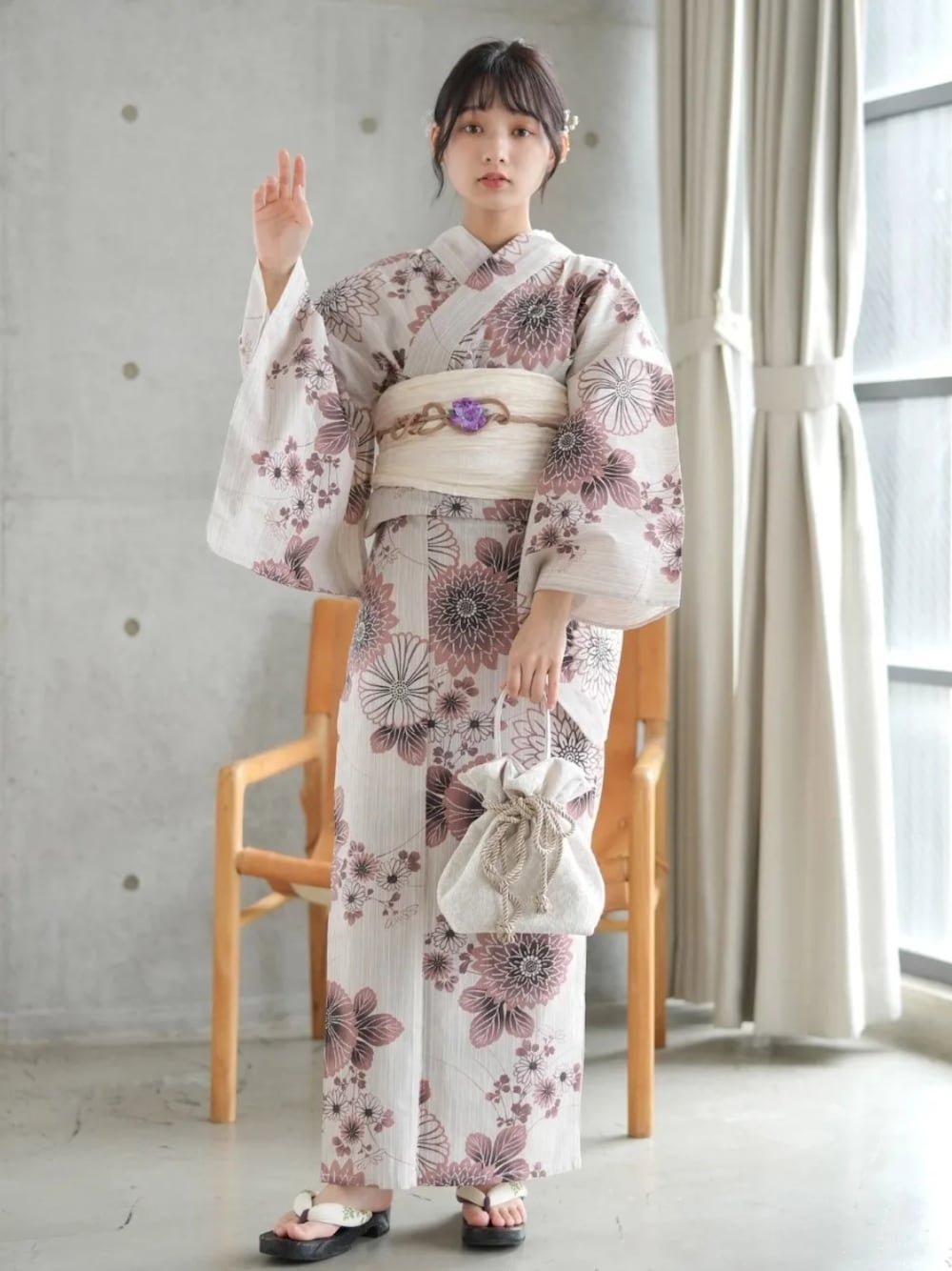 utatane（ウタタネ）の「浴衣3点セット 綿麻 茶色ぼかしの菊づくし