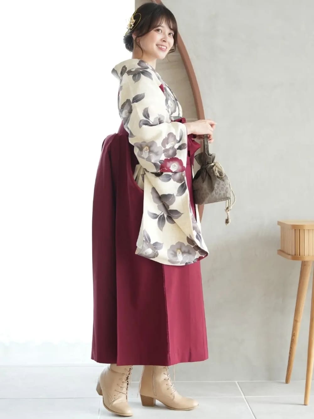 utatane（ウタタネ）の「袴セット utatane えんじレトロ椿（着物 