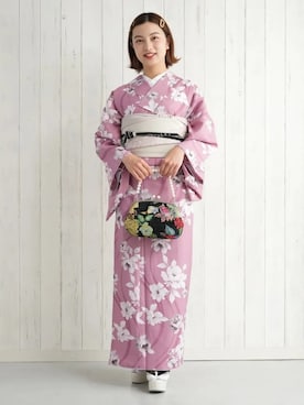 「春服デビュー宣言」｜「アイテム（水着/着物・浴衣）」を使った、utataneスタッフさん（レディース・160cm）の春コーディネート