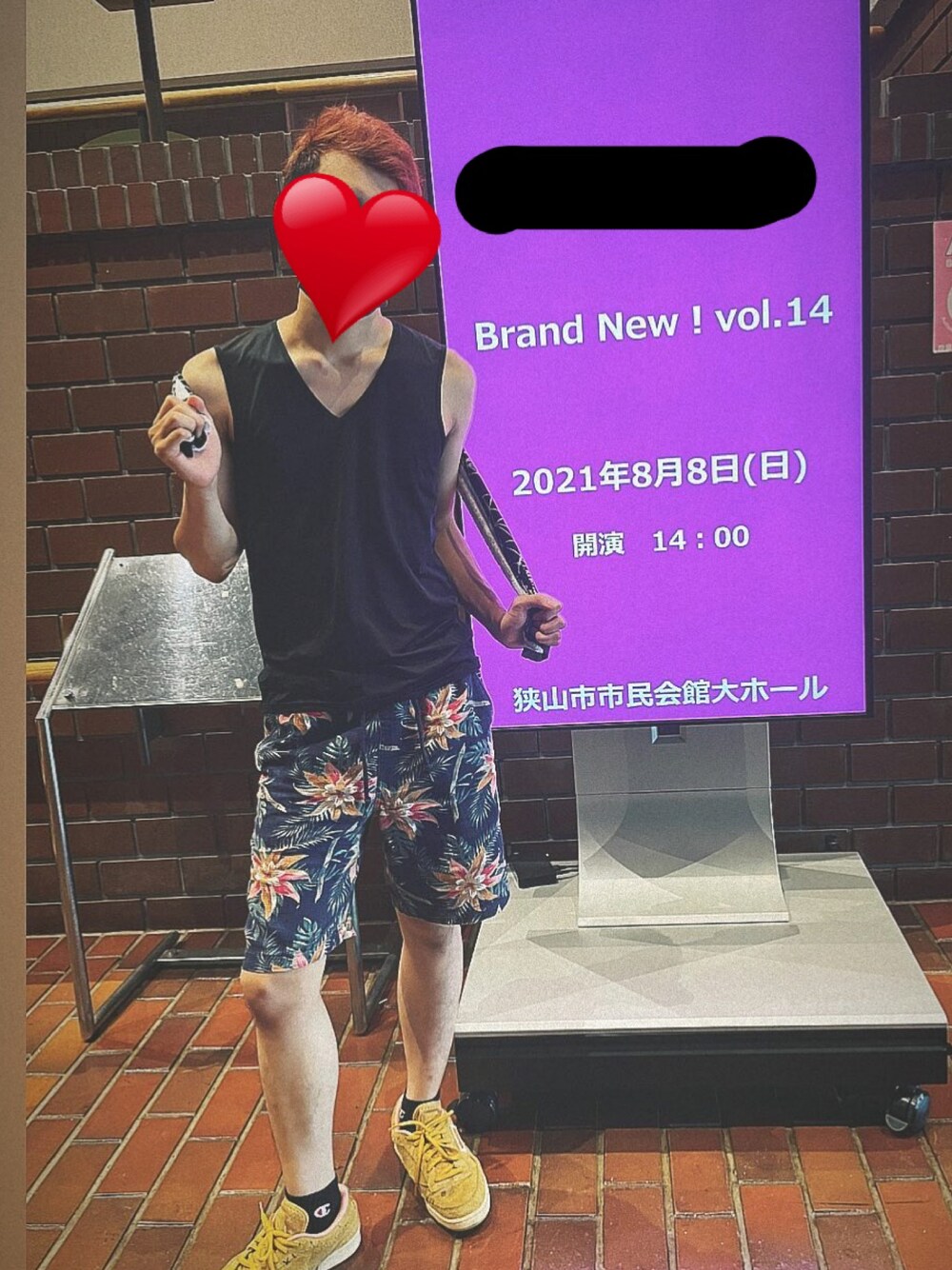 「お洒落さんとつながりたい、オトナカジュアル、狭山市市民会館」｜「UNIQLOのエアリズムです。涼しいです。（タンクトップ、ブラック系）」を使った、ギャル男さん（メンズ・230cm）の夏コーディネートの1枚目の写真