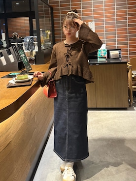 「アイテム（デニムスカート）」を使った、una.さん（レディース・148cm）の秋コーディネート