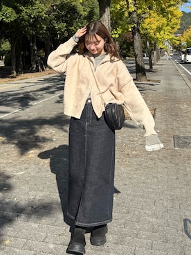 「アイテム（デニムスカート）」を使った、una.さん（レディース・148cm）の秋コーディネート