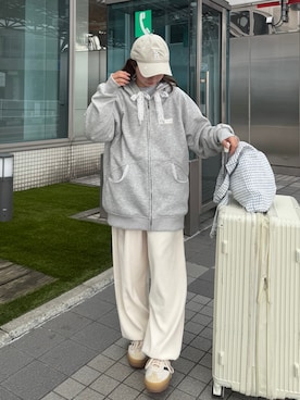 「adidas（アディダス）のガゼル / Gazelle / GAZELLE BOLD / 厚底スニーカー / アディダスオリジナルス adidas Originals（スニーカー）」を使った、una.さん（レディース・148cm）の秋コーディネート