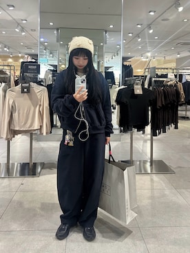 「アイテム（スマホケース/カバー）」を使った、mei さん（レディース・158cm）の秋コーディネート