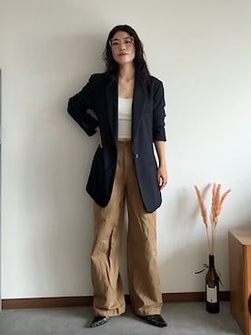 「アイテム（チノパンツ）」を使った、misuzuさん（レディース・158cm）の秋コーディネート