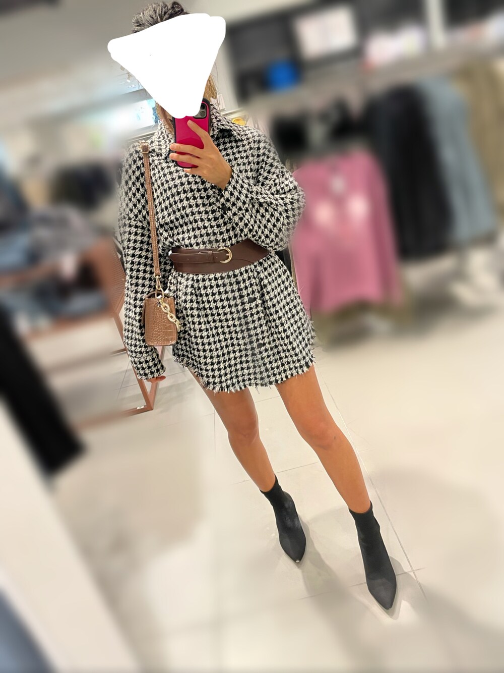 「ZARAのアイテム（トップス、ブラック系）」を使った、...piさん（レディース・158cm）の秋コーディネートの1枚目の写真