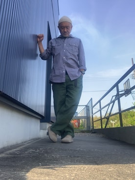 「URBAN RESEARCH DOORS（アーバンリサーチドアーズ）のストローヤーンニットキャップ（ニットキャップ/ビーニー、ベージュ系）」を使った、AKTKさん（メンズ・168cm）の春コーディネート