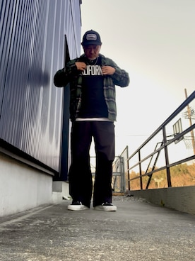 「THRASHER（スラッシャー）のアイテム」を使った、AKTKさん（メンズ・168cm）の春コーディネート