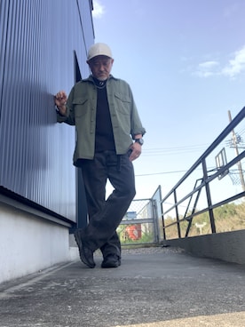 「NEW ERA（ニューエラ）のアイテム（キャップ、ホワイト系）」を使った、AKTKさん（メンズ・168cm）の春コーディネート