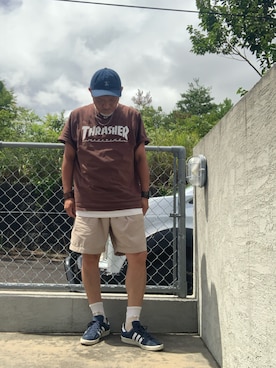 「THRASHER（スラッシャー）の【THRASHER】スタンダードロゴプリントＴ（Tシャツ/カットソー、ブラウン系）」を使った、AKTKさん（メンズ・168cm）の夏コーディネート