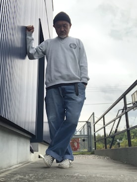 「アイテム（スリッポン）」を使った、AKTKさん（メンズ・168cm）の秋コーディネート