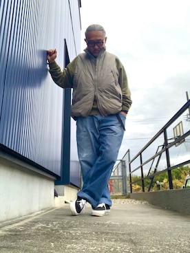 「アイテム（スウェット）」を使った、AKTKさん（メンズ・168cm）の秋コーディネート