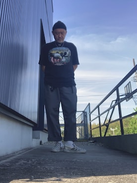 「URBAN RESEARCH DOORS（アーバンリサーチドアーズ）のストローヤーンニットキャップ（ニットキャップ/ビーニー、ブラック系）」を使った、AKTKさん（メンズ・168cm）の春コーディネート