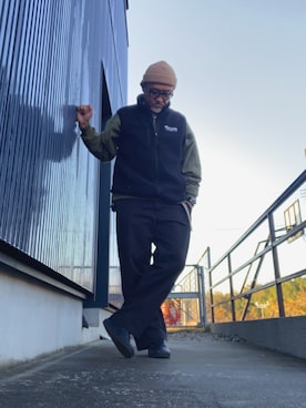 「アイテム（ニットキャップ/ビーニー）」を使った、AKTKさん（メンズ・168cm）の秋コーディネート