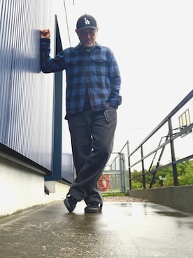 「アイテム（デニムパンツ）」を使った、AKTKさん（メンズ・168cm）の秋コーディネート