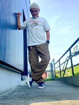 「アイテム（スニーカー）」を使った、AKTKさん（メンズ・168cm）の夏コーディネート
