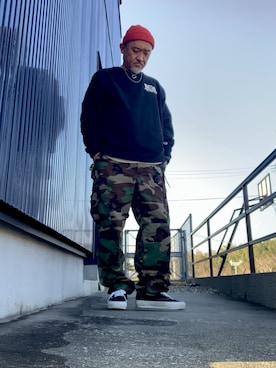 「GLOBAL WORK（グローバルワーク）の抗菌防臭ニットワッチ/234977（ニットキャップ/ビーニー、オレンジ系）」を使った、AKTKさん（メンズ・168cm）の春コーディネート