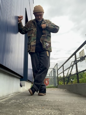 「アイテム（ニットキャップ/ビーニー）」を使った、AKTKさん（メンズ・168cm）の秋コーディネート