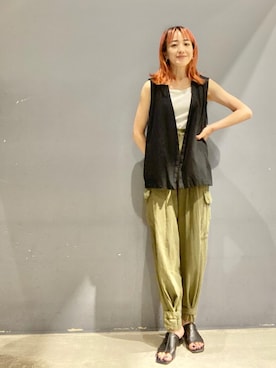 「アイテム（カーゴパンツ）」を使った、Asami Shigetaさん（レディース・158cm）の夏コーディネート