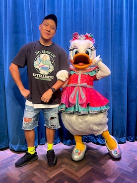 「Disney（ディズニー）のアイテム」を使った、Edimundson さん（メンズ・180cm）の秋コーディネート
