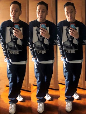 「JUSTIN BIEBER STADIUM TOUR（ジャスティンビーバースタジアムツアー）のアイテム」を使った、Edimundson さん（メンズ・180cm）の冬コーディネート
