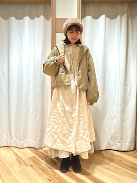 「冬」｜「アイテム（ノーカラージャケット）」を使った、あいりさん（レディース・163cm）の冬コーディネート