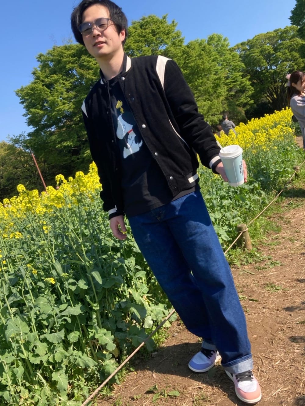 「NIKEのアイテム（スニーカー、その他）」を使った、かずくん、さん（メンズ・172cm）の春コーディネートの1枚目の写真