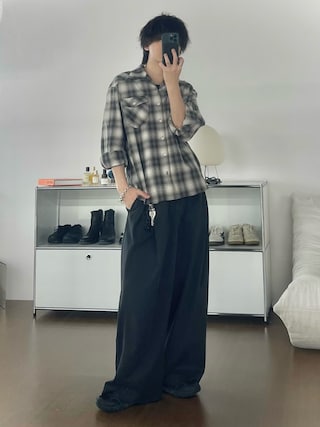 「INTER FACTORY(インターファクトリー)のtakumu(MUU STUDIO) - Western ombre check shirt / ウエスタンオンブレチェックシャツ(シャツ/ブラウス)」を使った、col.さん(メンズ・172cm)の春コーディネート