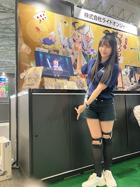 「アイテム（アナログ腕時計）」を使った、超骨ストのRicoさん（レディース・157cm）の秋コーディネート