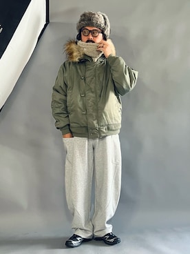 「アイテム（ネックウォーマー/スヌード）」を使った、oillnomuraさん（メンズ・175cm）の冬コーディネート