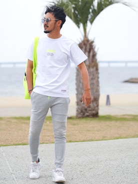 「adamsJUGGLER（アダムスジャグラー）のプログレスバイカースウェットパンツ（スウェットパンツ）」を使った、adamsJUGGLERさん（メンズ・173cm）の春コーディネート