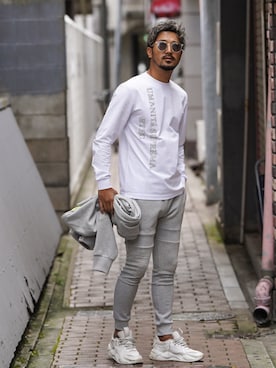 「adamsJUGGLER（アダムスジャグラー）のプログレスバイカースウェットパンツ（スウェットパンツ）」を使った、adamsJUGGLERさん（メンズ・173cm）の秋コーディネート