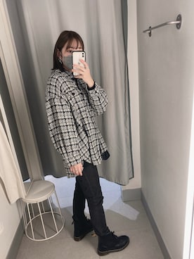 「Dr. Martens（ドクターマーチン）のDr.ﾏｰﾁﾝ　1460　8ホール（ブーツ、ブラック系）」を使った、みー☺︎さん（レディース・163cm）の秋コーディネート
