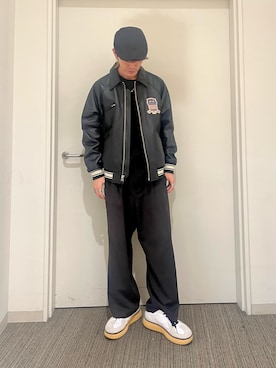 「秋服コーデ」｜「アイテム（スタジャン）」を使った、幽助さん（メンズ・180cm）の秋コーディネート