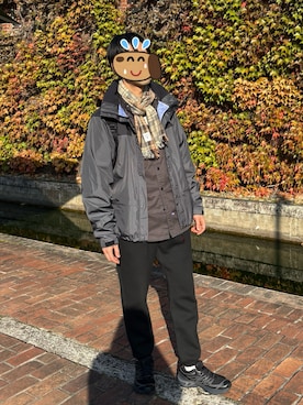 「アイテム（マウンテンパーカー）」を使った、モジャ男さん（メンズ・172cm）の秋コーディネート
