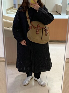 「FUDGE」｜「アイテム（ノーカラーコート）」を使った、YURIさん（レディース・154cm）の秋コーディネート