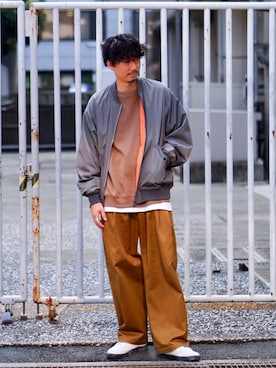 「coen」｜「アイテム（ブルゾン）」を使った、田中洋輝さん（メンズ・178cm）の秋コーディネート