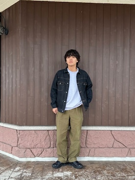 「newarrival」｜「アイテム（デニムジャケット）」を使った、鷹見侑輝さん（メンズ・175cm）の春コーディネート