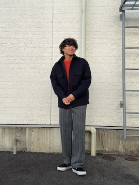 「アイテム（ニット/セーター、オレンジ系）」を使った、鷹見侑輝さん（メンズ・175cm）の冬コーディネート