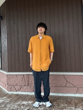 「semoh（セモー）のアイテム（トップス）」を使った、鷹見侑輝さん（メンズ・175cm）の夏コーディネート