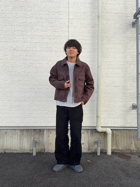 「アイテム（カバーオール）」を使った、鷹見侑輝さん（メンズ・175cm）の秋コーディネート