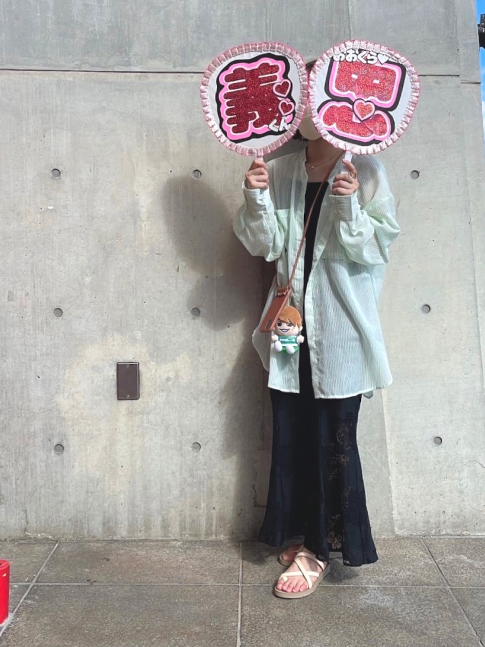 「参戦服、オトナカワイイ、シアーシャツ、キャミワンピ、キレイめ、関ジャニ∞、大倉忠義、RETRO GIRL、Chico、LOWRYSFARM、ワンピース、夏コーデ、夏、サマースタイル、eighter」｜「RETRO GIRLのBオープンシアーストライプSH（シャツ/ブラウス、グリーン系）」を使った、misakiさん（レディース・153cm）の夏コーディネートの1枚目の写真