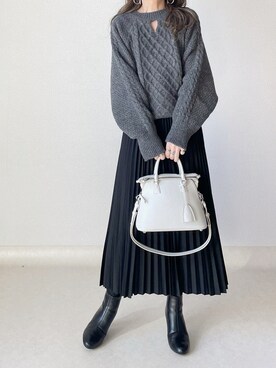 「カットオフ」｜「アイテム（ブーツ）」を使った、akoさん（レディース・155cm）の冬コーディネート