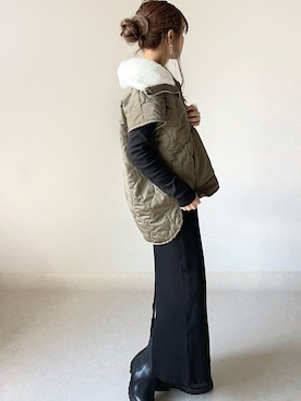 「アイテム（ダウンベスト）」を使った、akoさん（レディース・155cm）の秋コーディネート