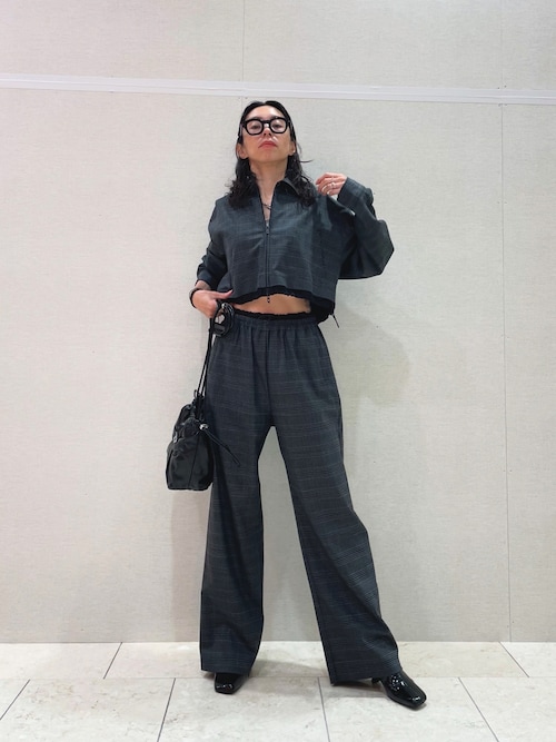 DIESEL Scrunch-D Bucket ショルダーバッグ ウィメンズ バケットバッグ SCRUNCH-D BUCKET（ショルダーバッグ