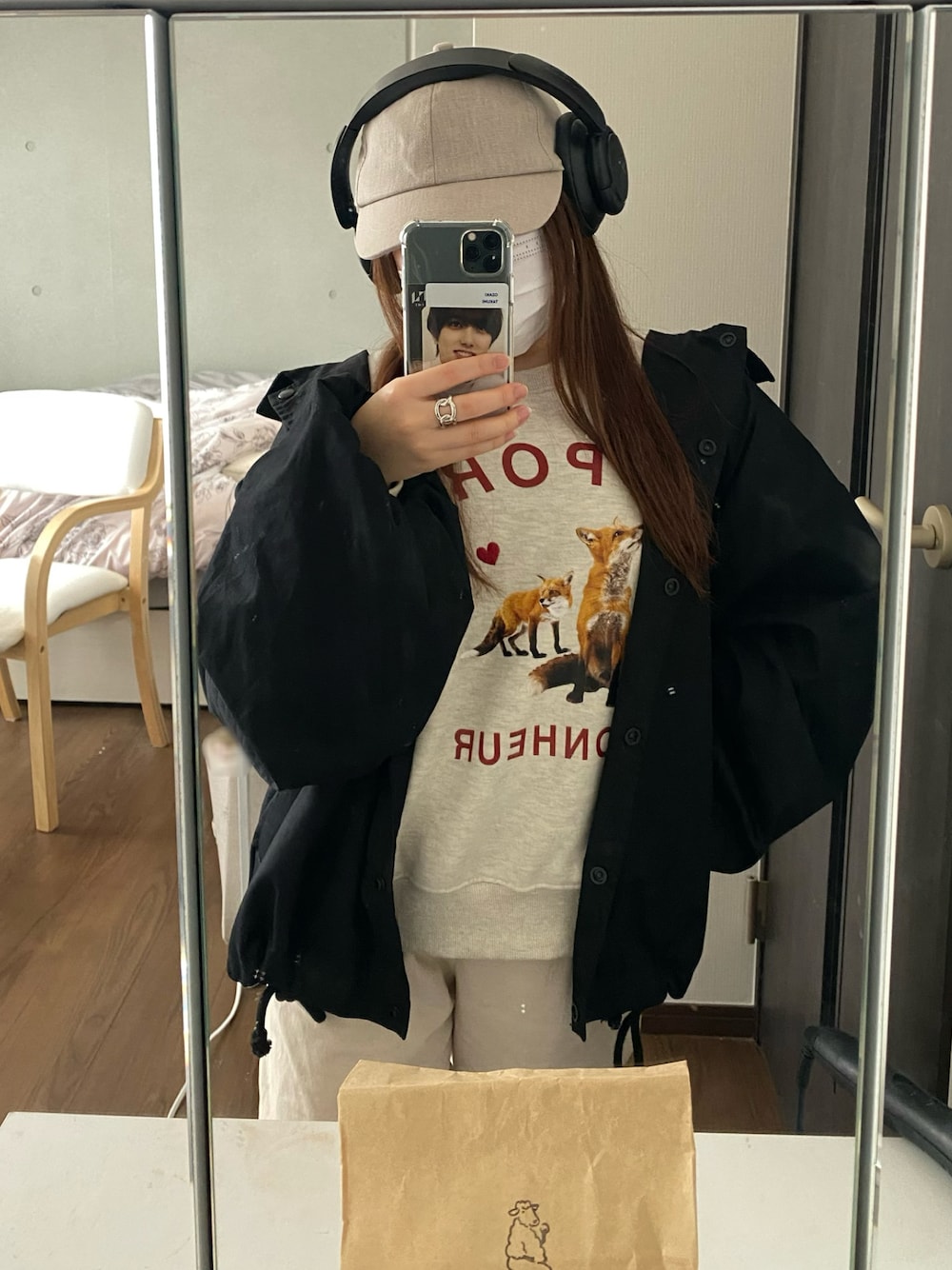 「春服コーデ、休日コーデ、パンツコーデ、マウンテンパーカー、スウェット、カジュアルコーデ、低身長コーデ、韓国ファッション、ootd、春服デビュー宣言」｜「nuguのアイテム（スウェット、グレー系）」を使った、ゆかさん（レディース・140cm）の春コーディネートの1枚目の写真