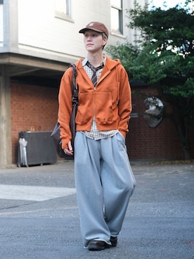 「アイテム（スウェットパンツ）」を使った、いったさん（メンズ・169cm）の秋コーディネート